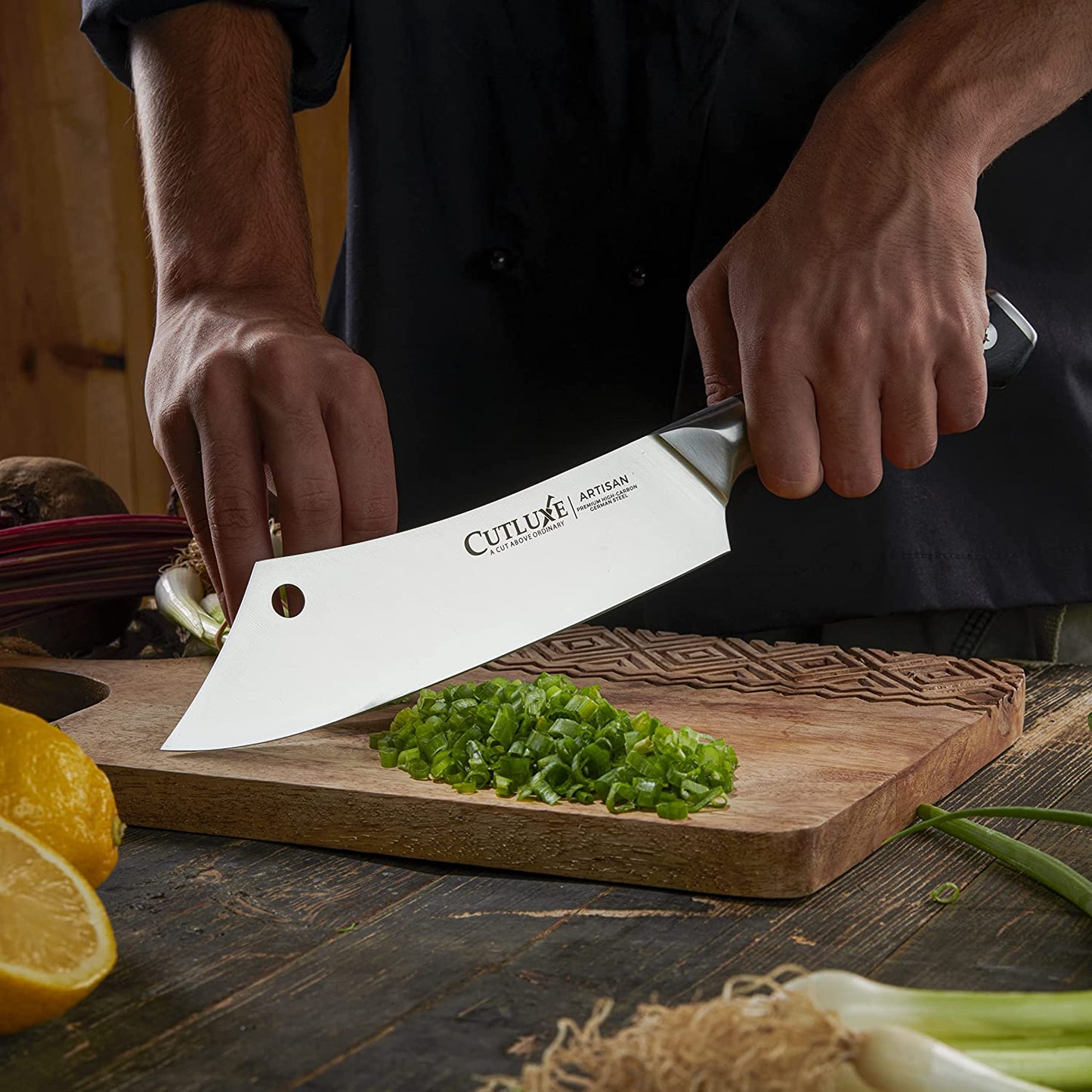 Chef & Cleaver Hybrid Knife 8 | Crixus | Quantum 1 Series | Dalstrong
