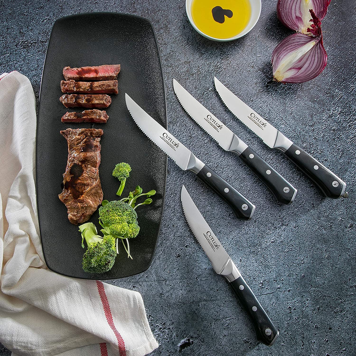 Serrated Vs Non Serrated Steak Knives: Main Differences – Cutluxe